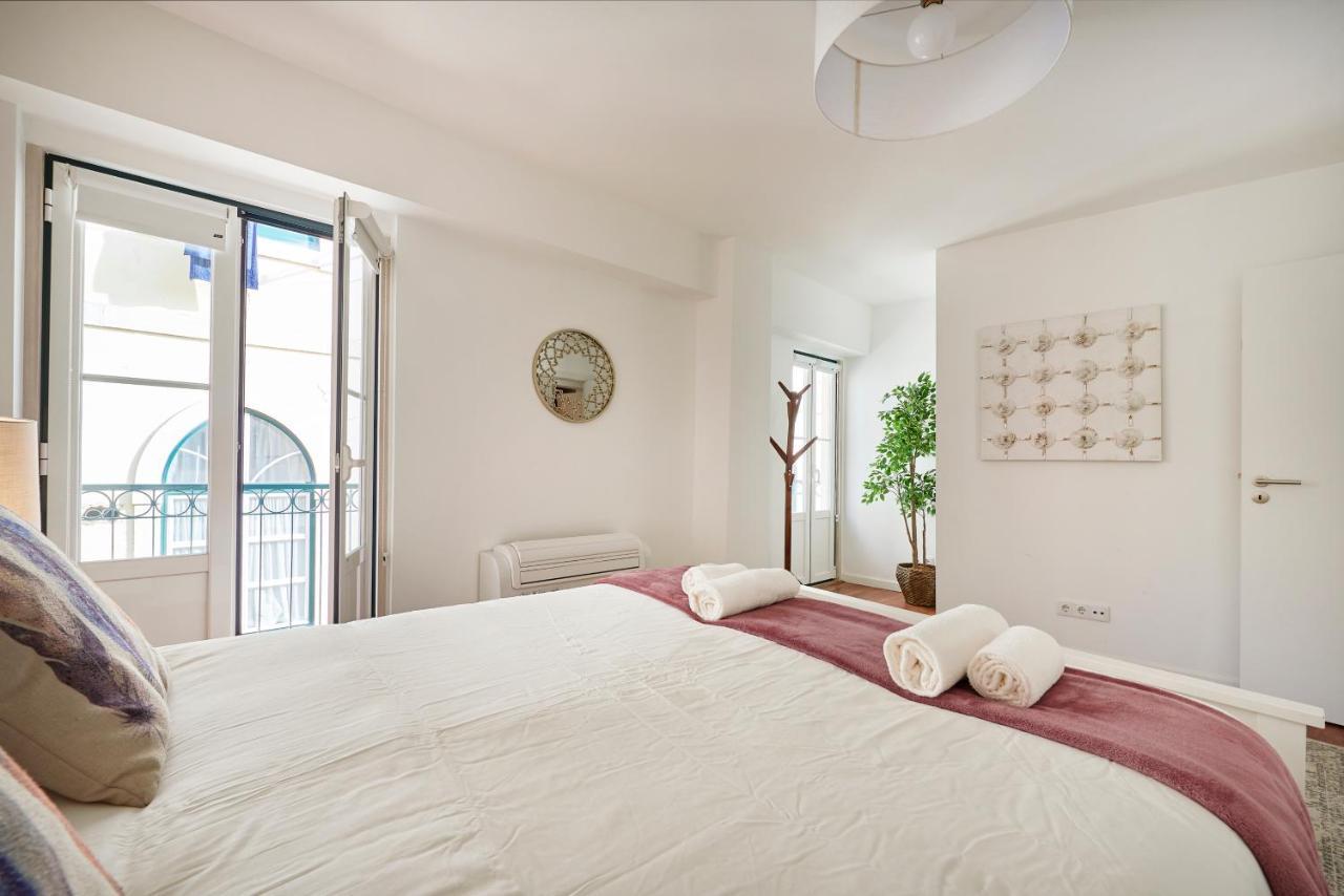 Charming Apartment In Historic Center Lisboa Dış mekan fotoğraf